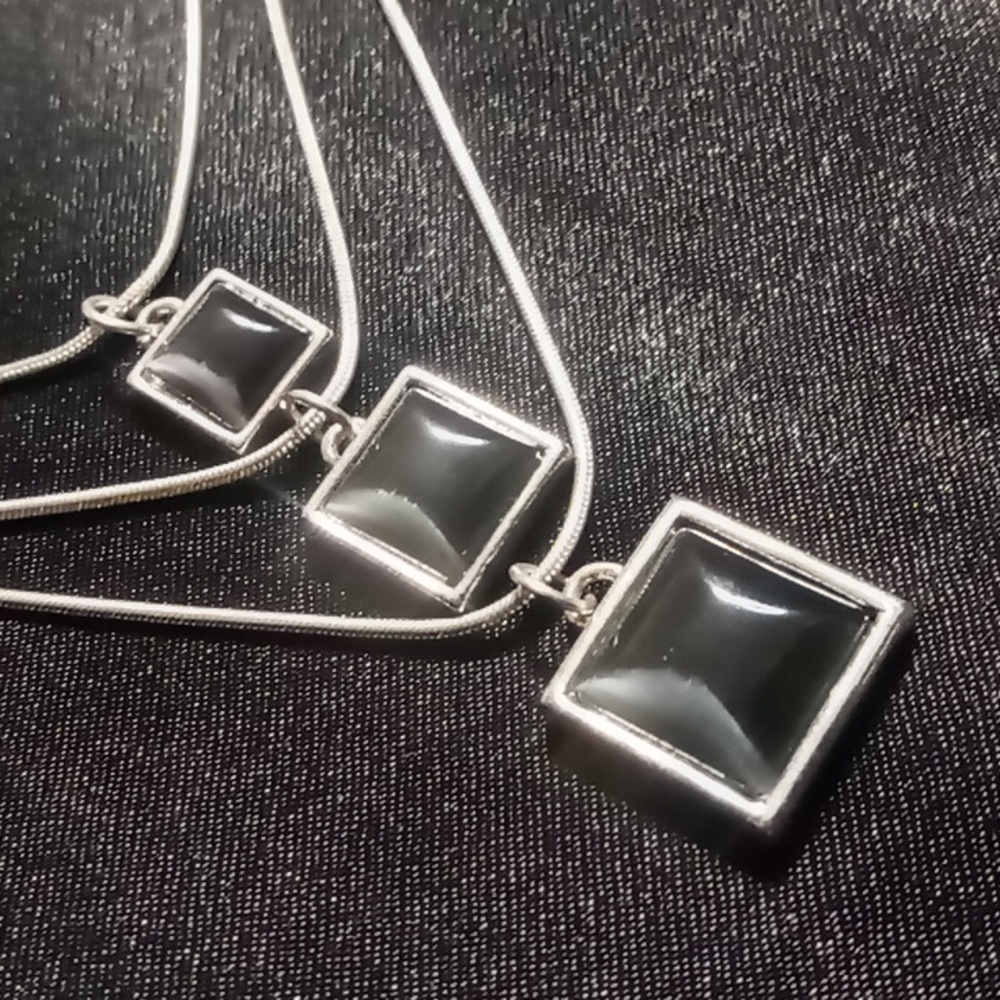 3 Layered Black Pendant & Silver Necklace Snake Chain. - Picture 3 of 4